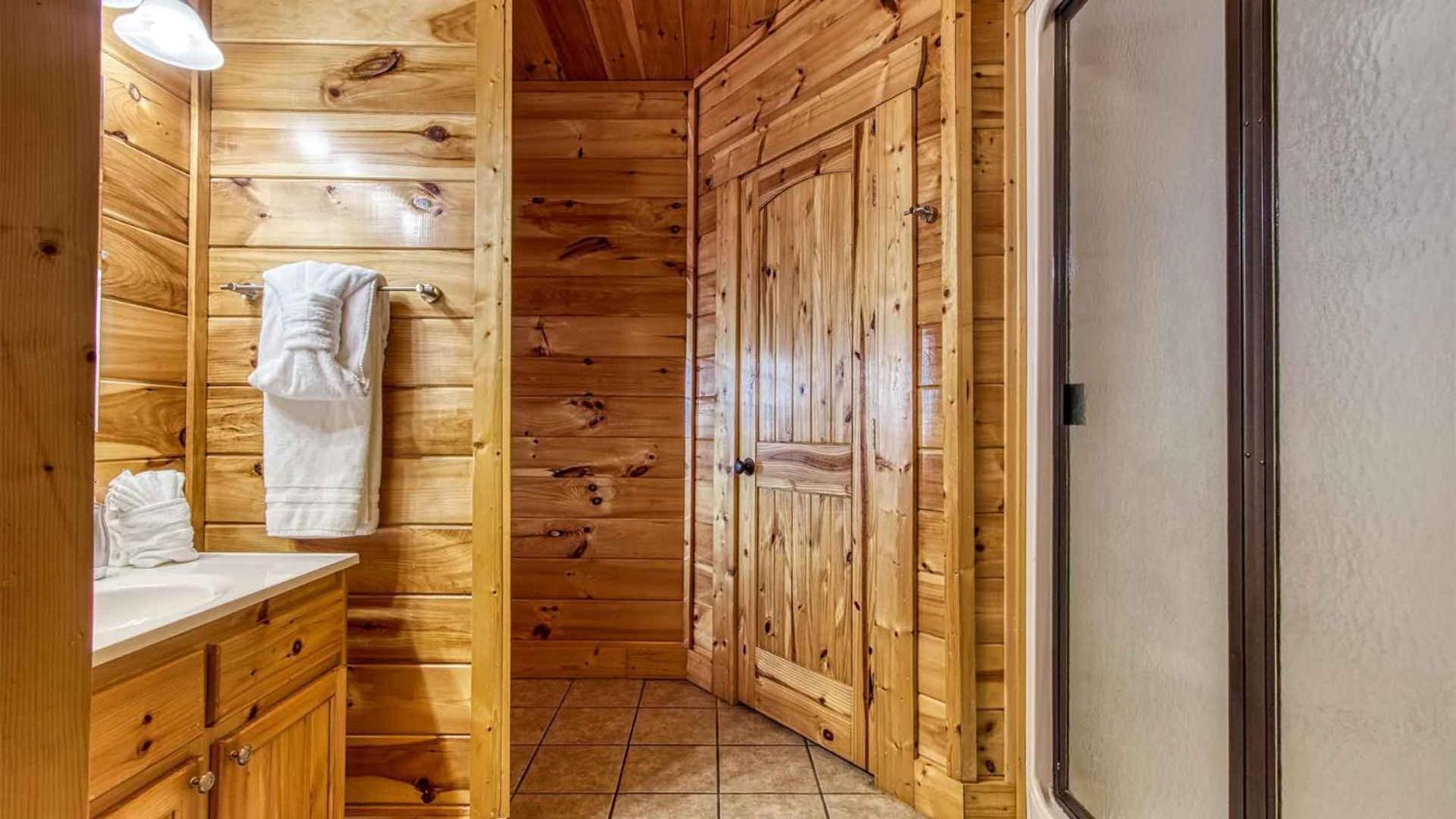 New Majestic 5 Star Amazing View, Pool, Hot Tub! Villa Pigeon Forge Exterior photo