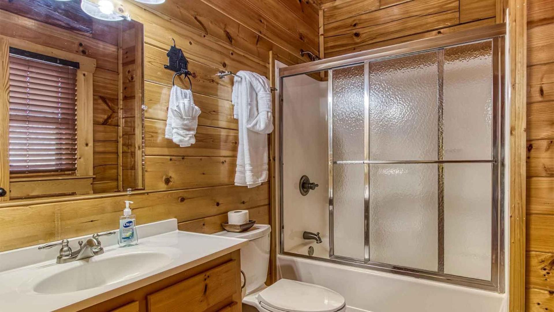 New Majestic 5 Star Amazing View, Pool, Hot Tub! Villa Pigeon Forge Exterior photo